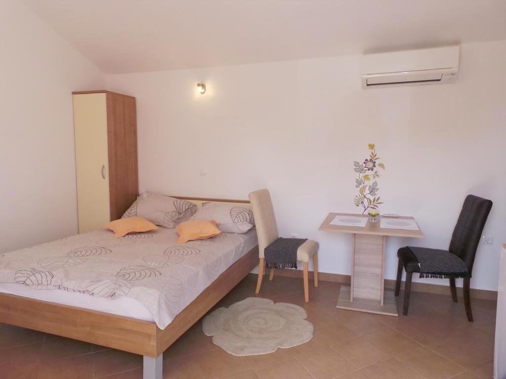 Marino Apartment เซเกต วรันยีชา ภายนอก รูปภาพ